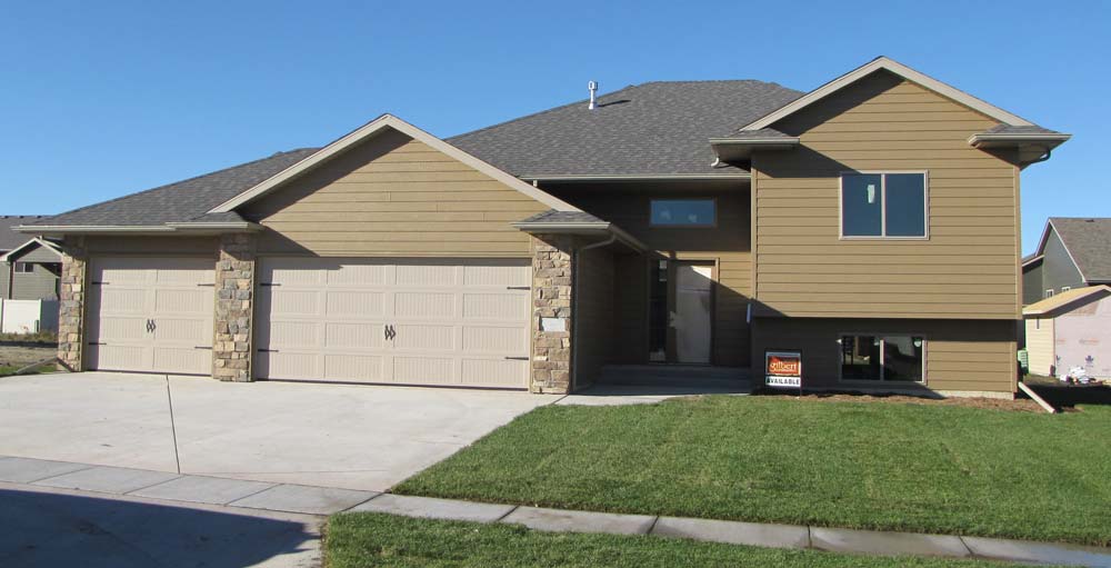 Home Builders - Scott Gilbert Home Construction - Sioux Falls, SD